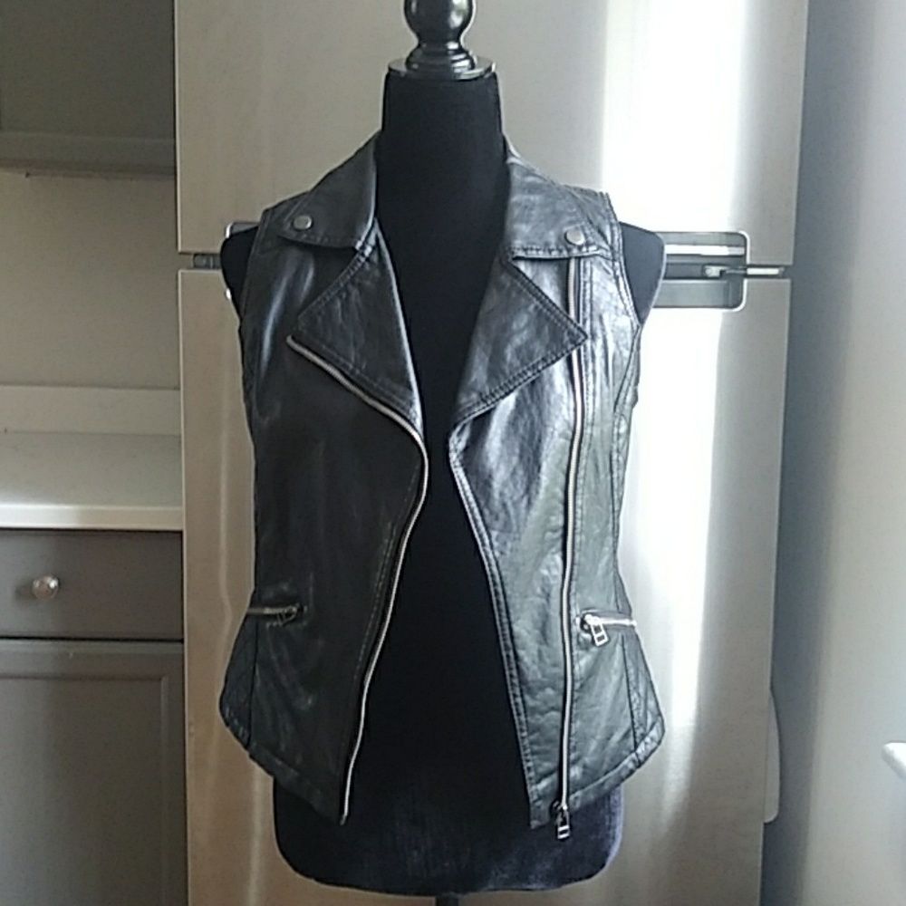 Black Paper Tee faux leather moto vest